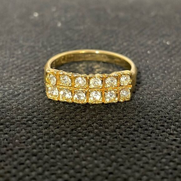 Large ring with two rows of white gem - Picture 1 of 7